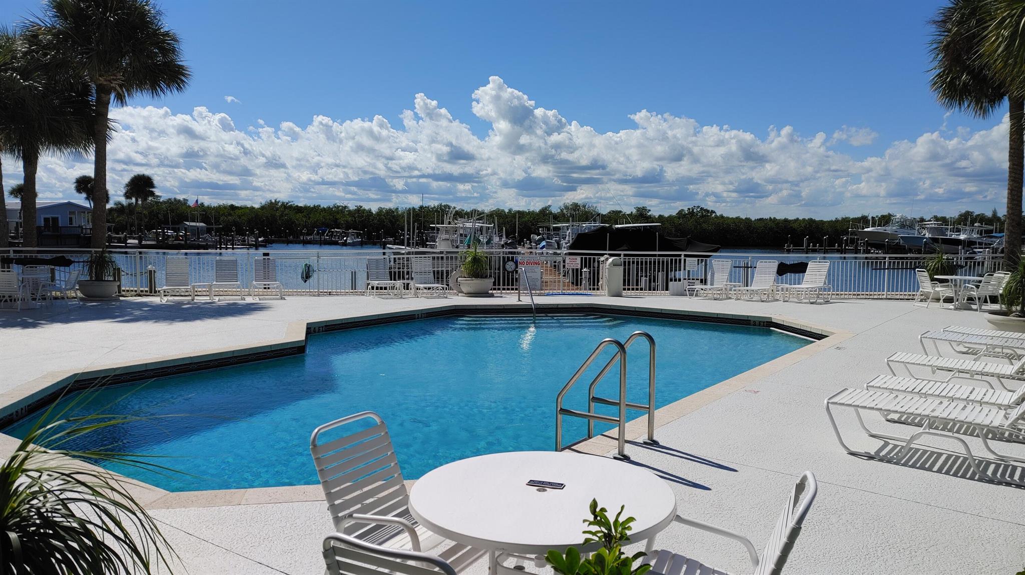 OCEAN HARBOUR CONDOMINIUM - Residential