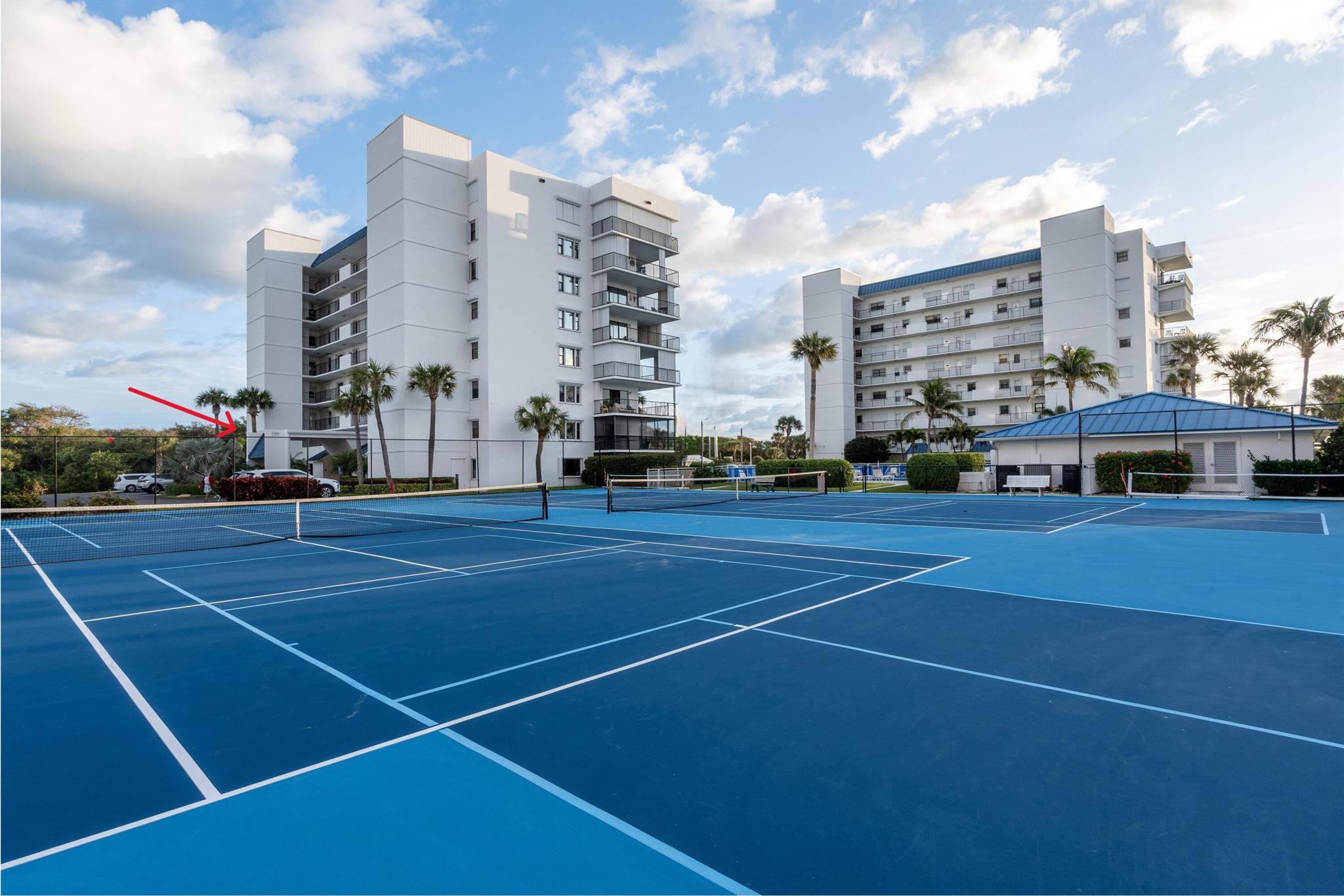 OCEAN HARBOUR CONDOMINIUM - Residential