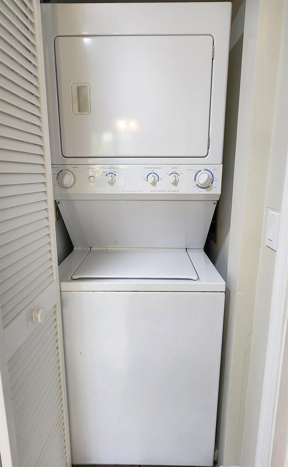 OCEAN HARBOUR CONDOMINIUM - Residential