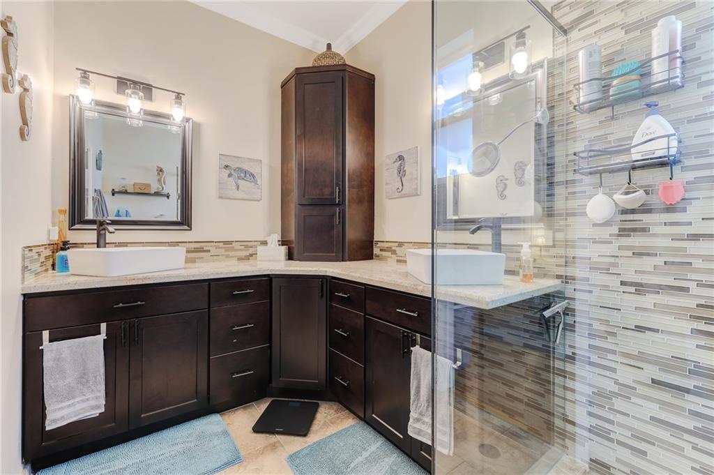 Parkside Estates 170-35 B - Residential