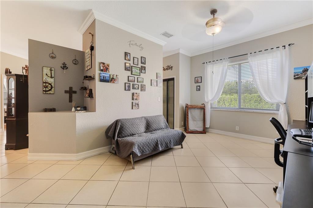 Parkside Estates 170-35 B - Residential