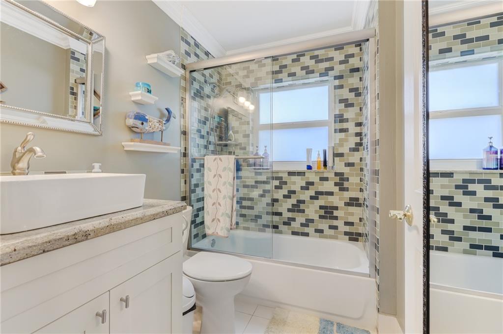 Parkside Estates 170-35 B - Residential