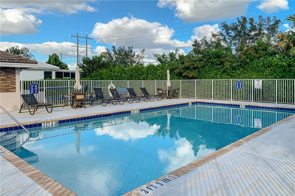 Parkside Estates 170-35 B - Residential