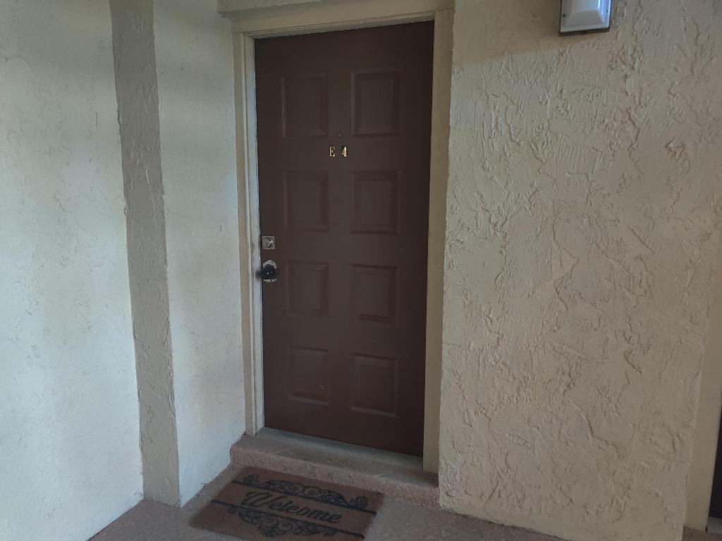 PINES OF JUPITER/TEQUESTA CONDO - Residential