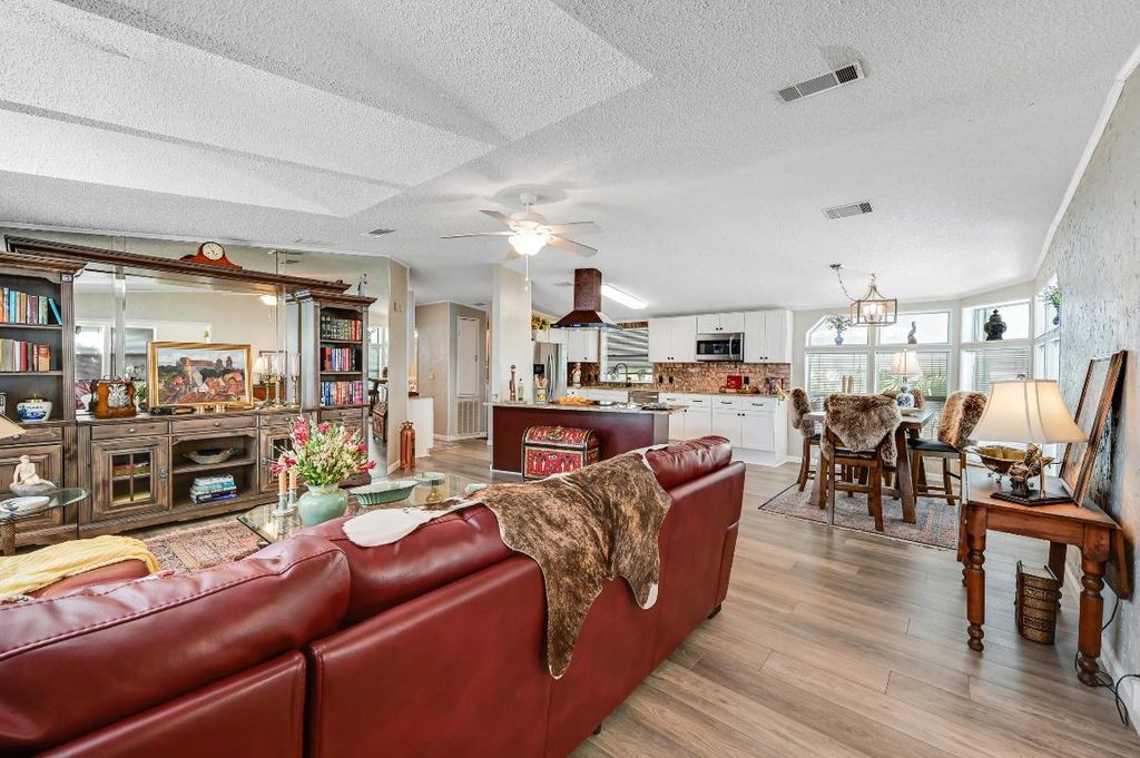 Photo of 8386 SE Wren Avenue, Hobe Sound, FL 33455 (MLS # R11098872)