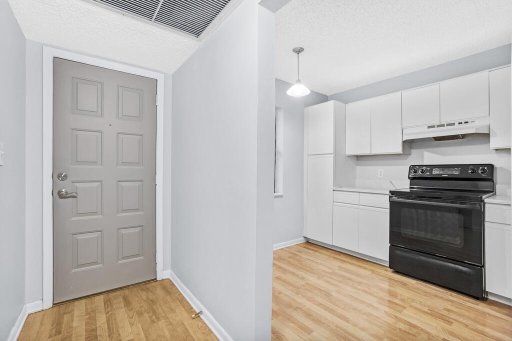 POND APPLE PLACE IV-A CONDO - Residential