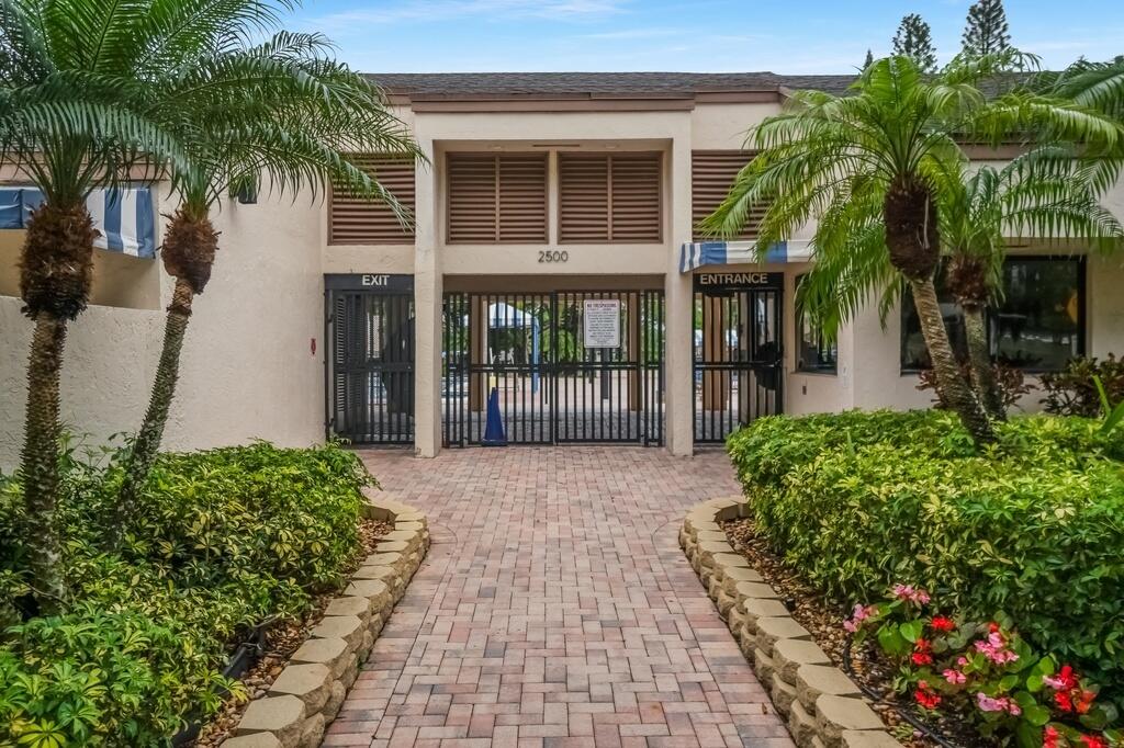 POND APPLE PLACE IV-A CONDO - Residential