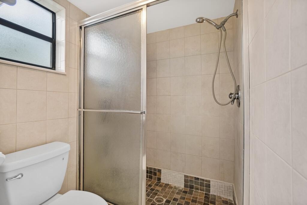 POND APPLE PLACE IV-A CONDO - Residential