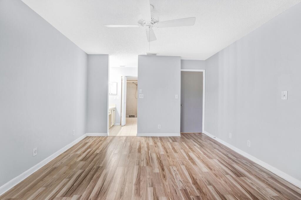 POND APPLE PLACE IV-A CONDO - Residential