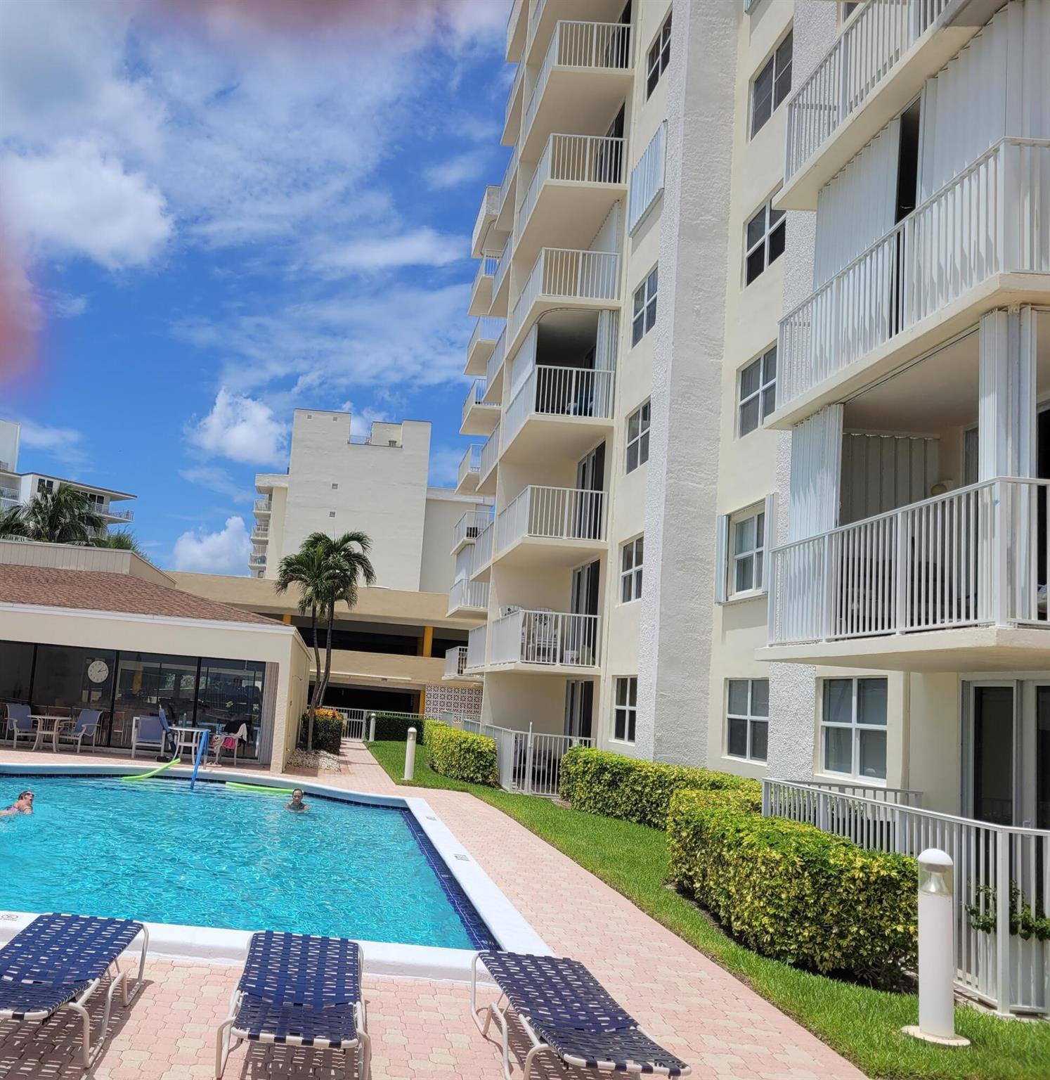 This OCEAN front 1 Bedroom 1.5 bath condo provides the very best beach view and air. This condo is home away from home and has all of the amenities that even the most best resorts offer. Located on the southeast side of the building, you get to enjoy views of the ocean, and downtown West Palm Beach directly from your balcony. Wake up to a coffee and head down to the oceanside heated pool deck to take in the breath-taking views of your very own private beach. After a serene day in the sun, you can take advantage of a dry sauna, BBQ areas, a billiards room, fitness center or club house to enjoy all the amenities .offered. So get away and come stay with us for at least 3 months.