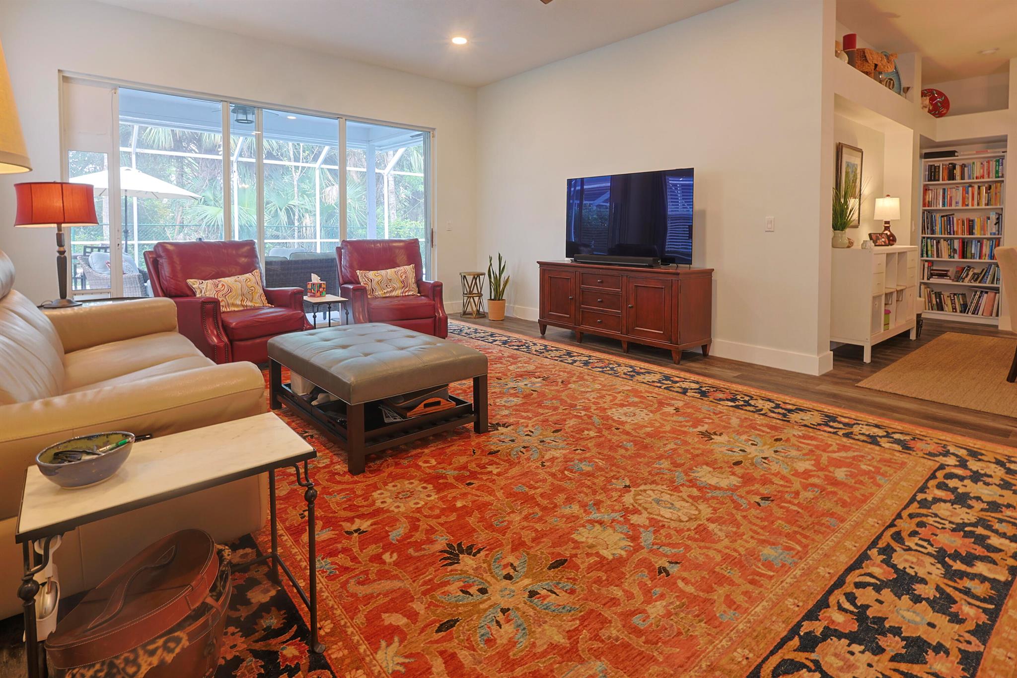 7205 SE Seagate Lane