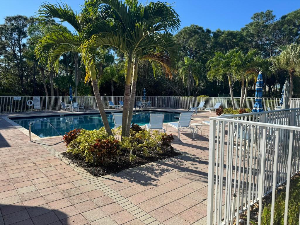 MARINER VILLAGE - Residential