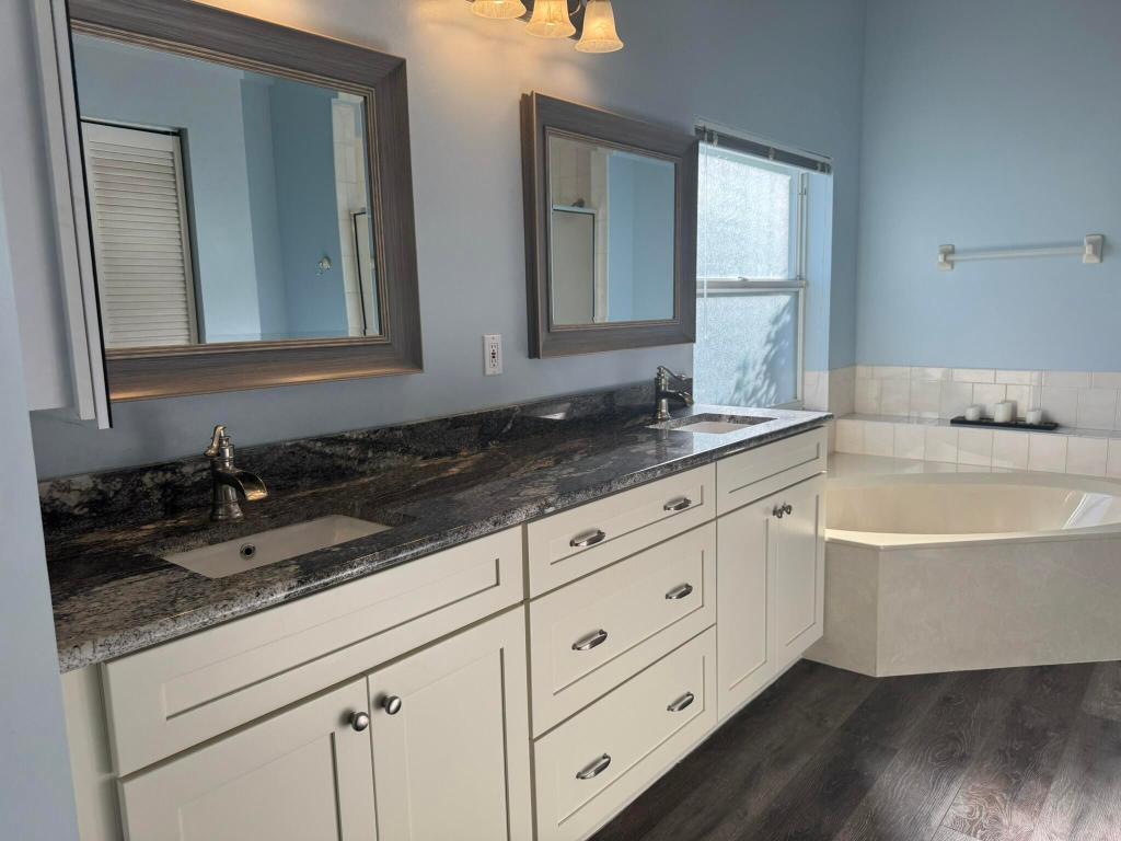 MARINER VILLAGE - Residential