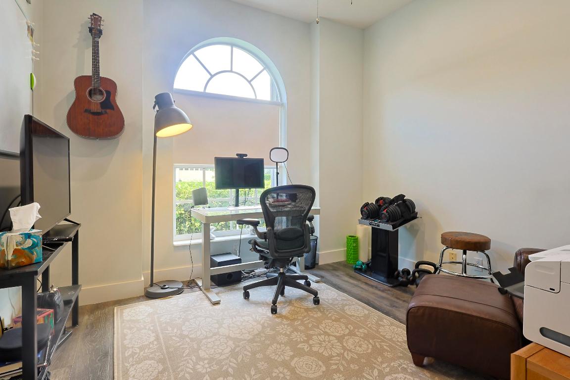 MARINER VILLAGE - Residential