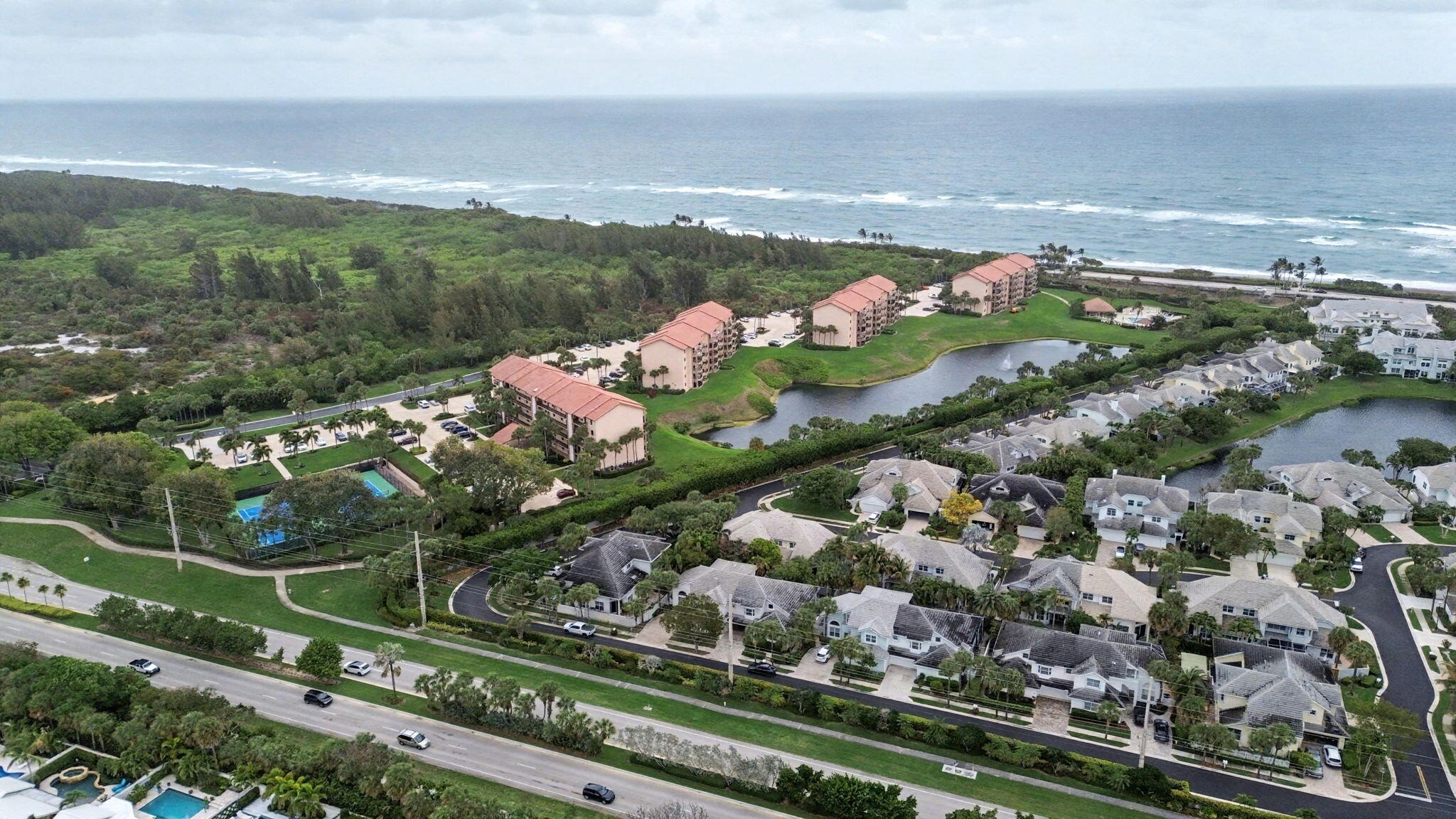 SEA COLONY - Residential