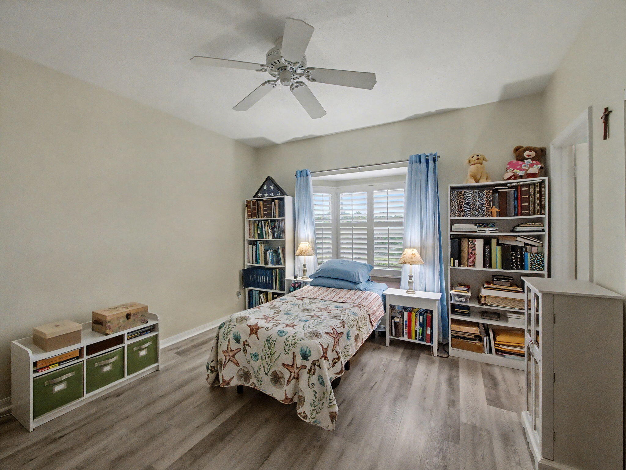 SEA COLONY - Residential