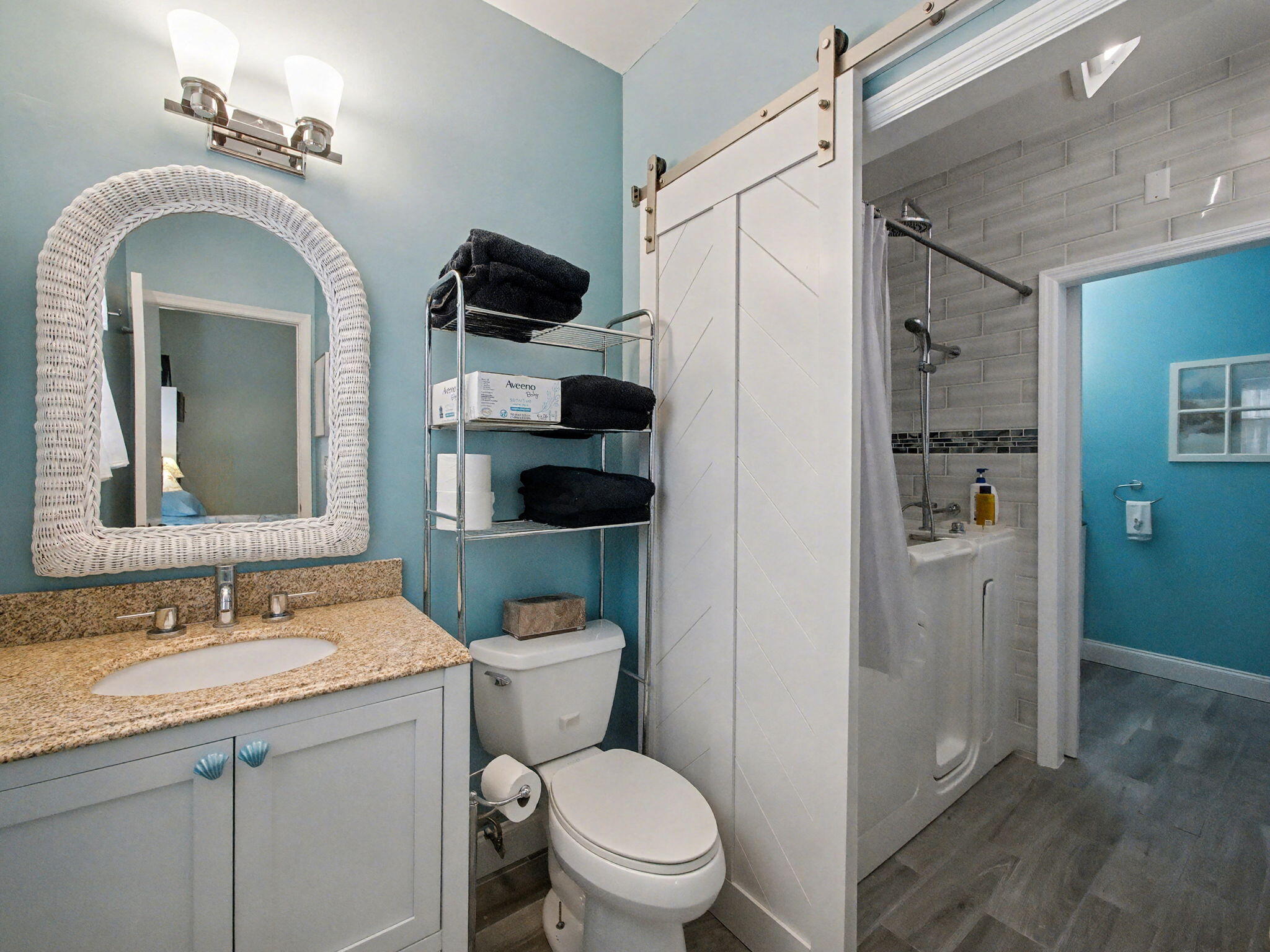 SEA COLONY - Residential