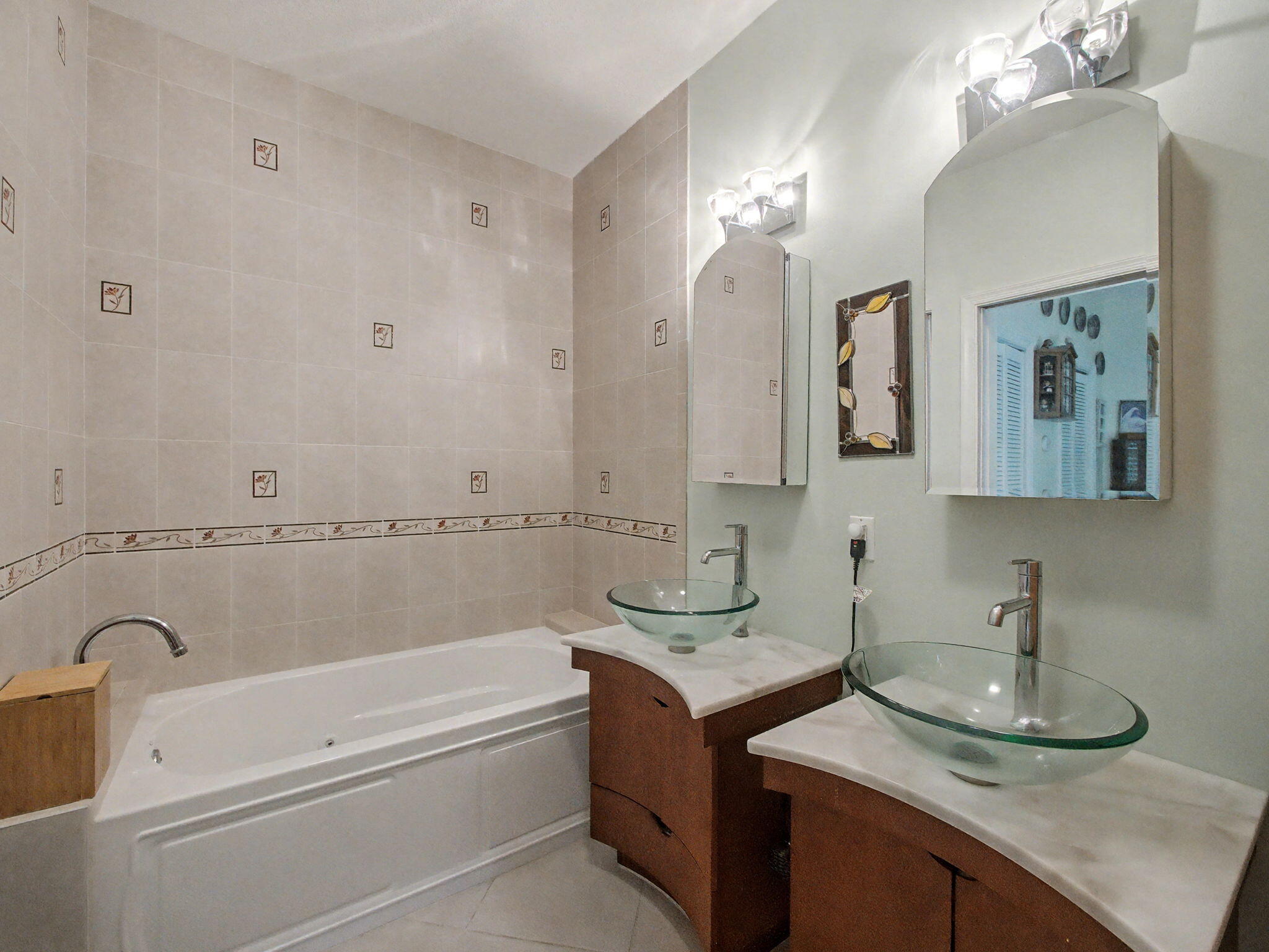 SEA COLONY - Residential