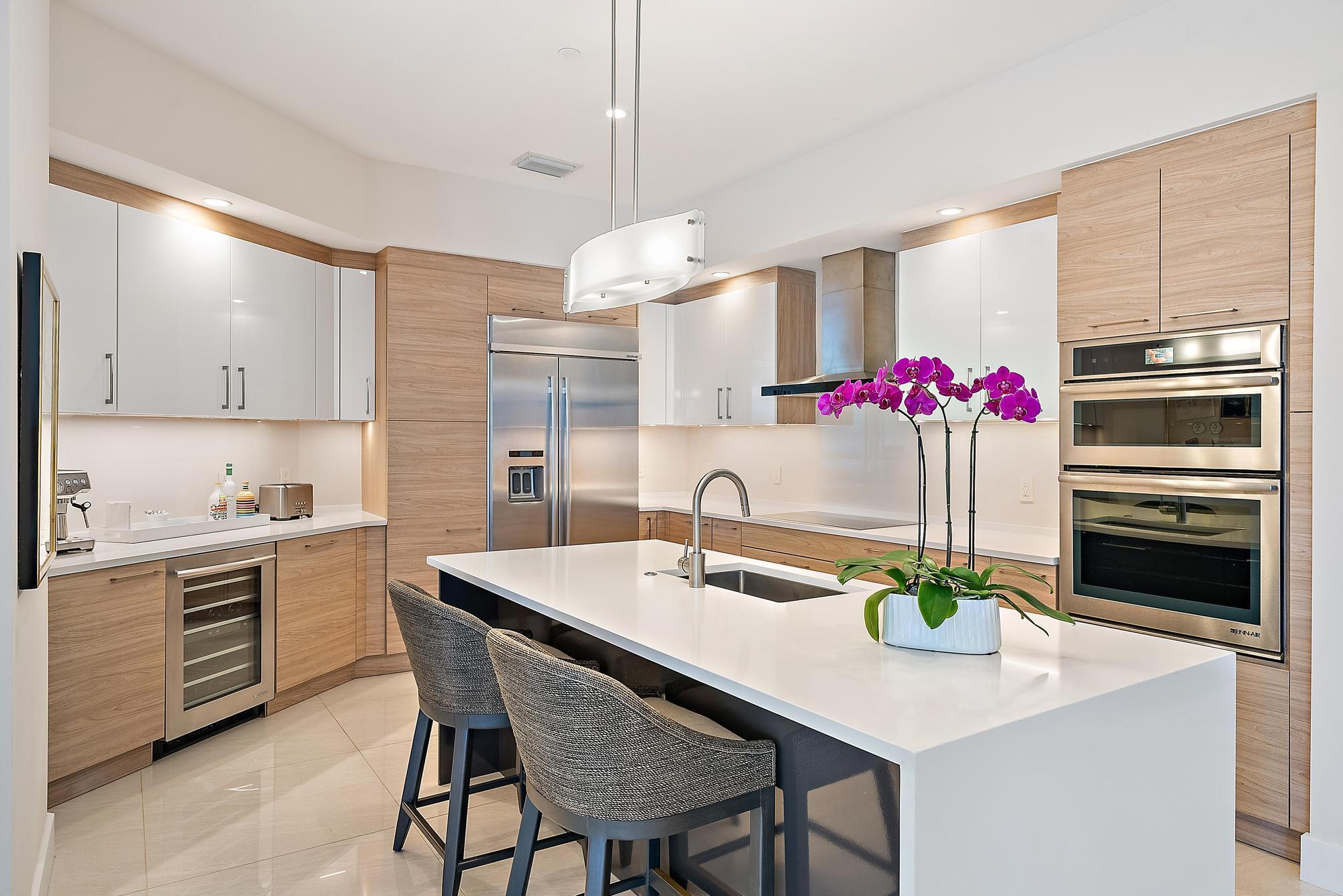 WATER CLUB NORTH PALM BEA - Residential