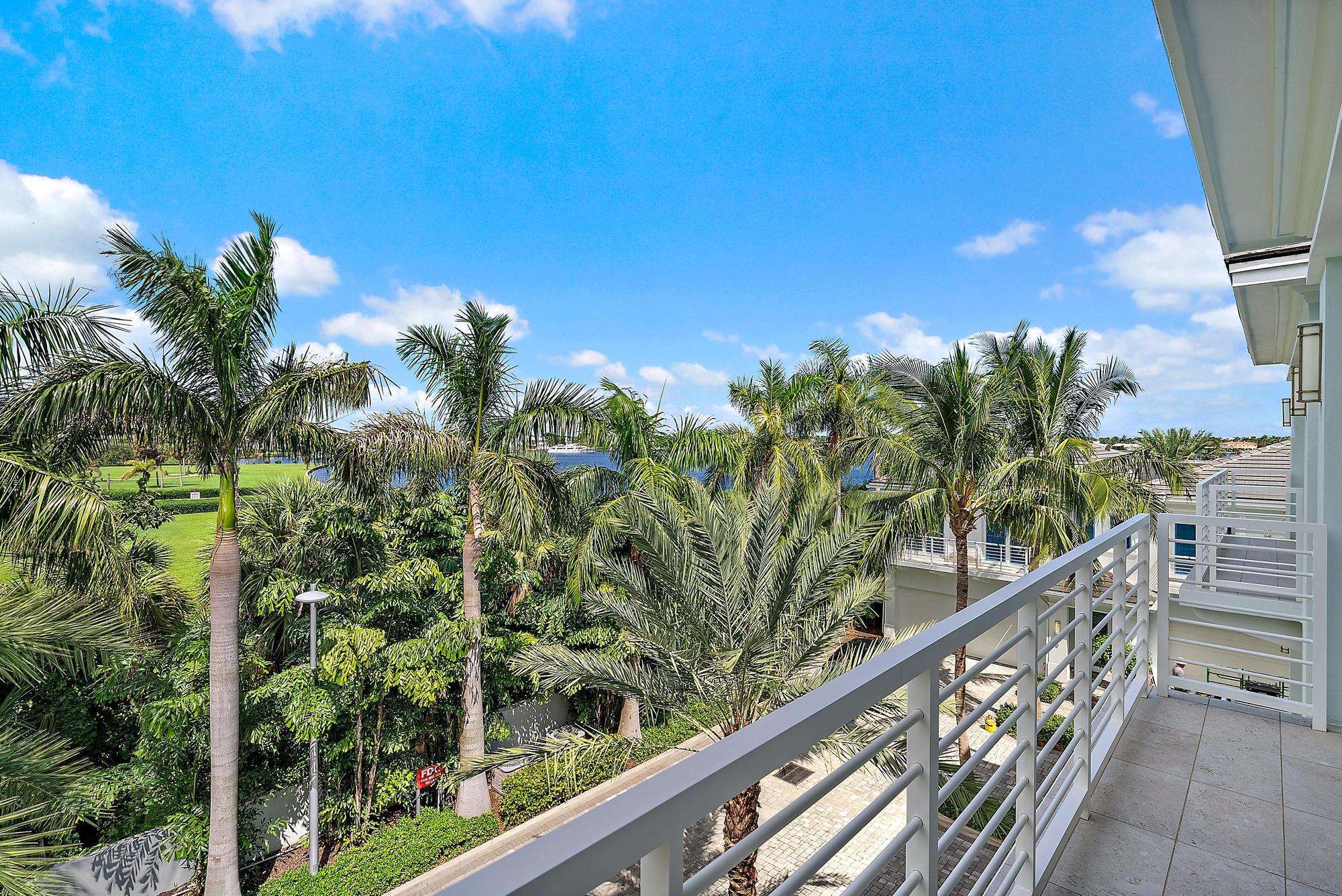WATER CLUB NORTH PALM BEA - Residential