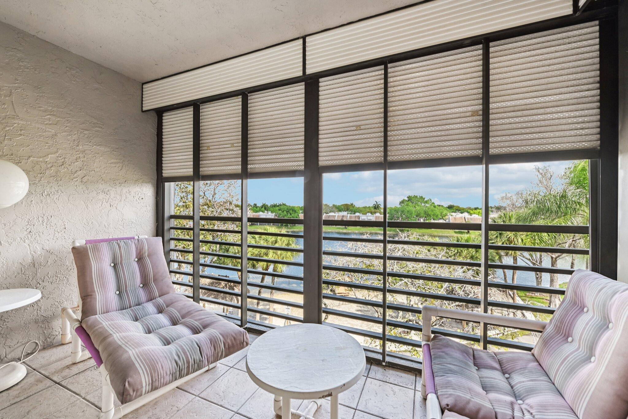 COLONY POINT 4 CONDO - Residential