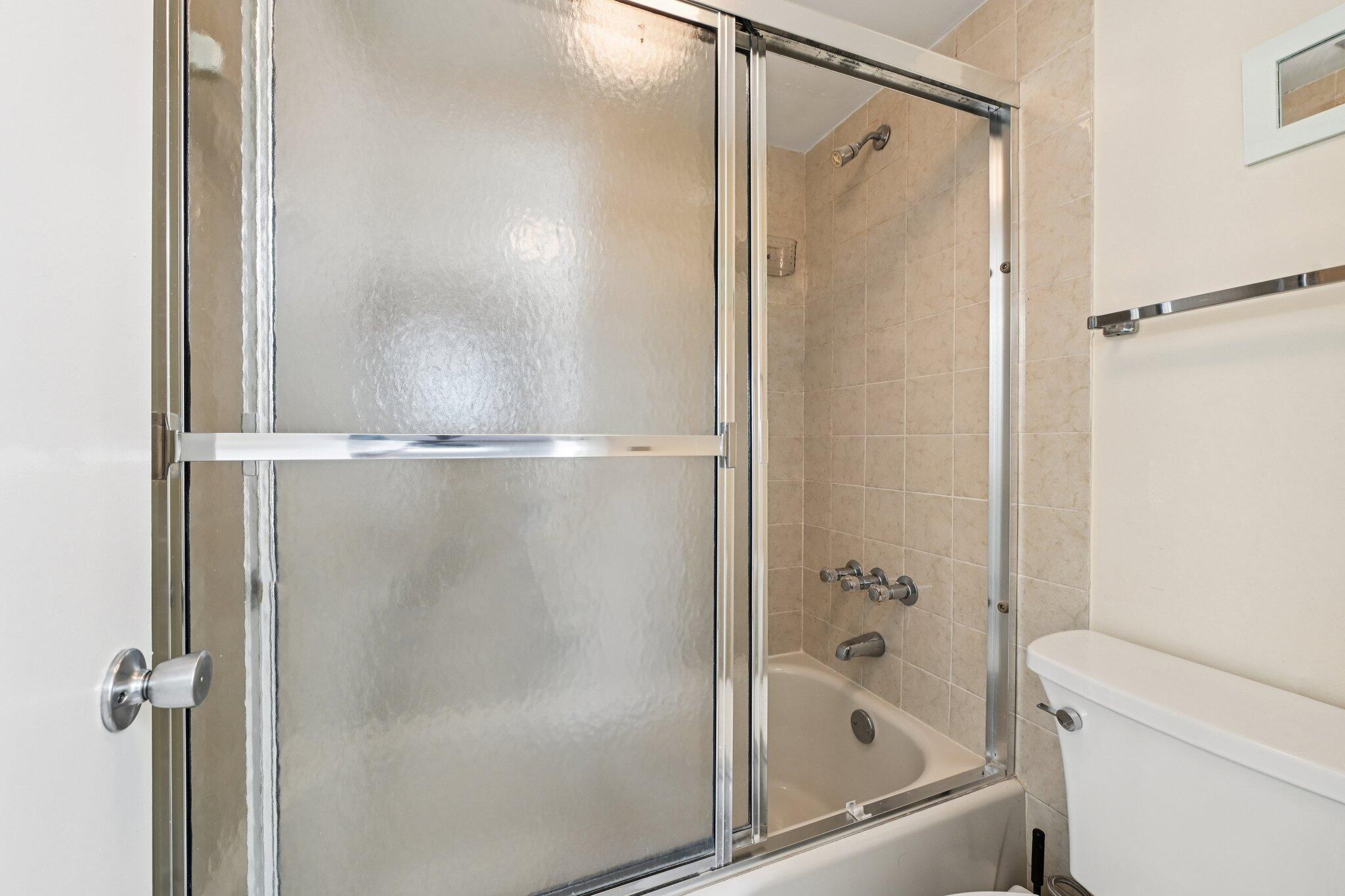 COLONY POINT 4 CONDO - Residential