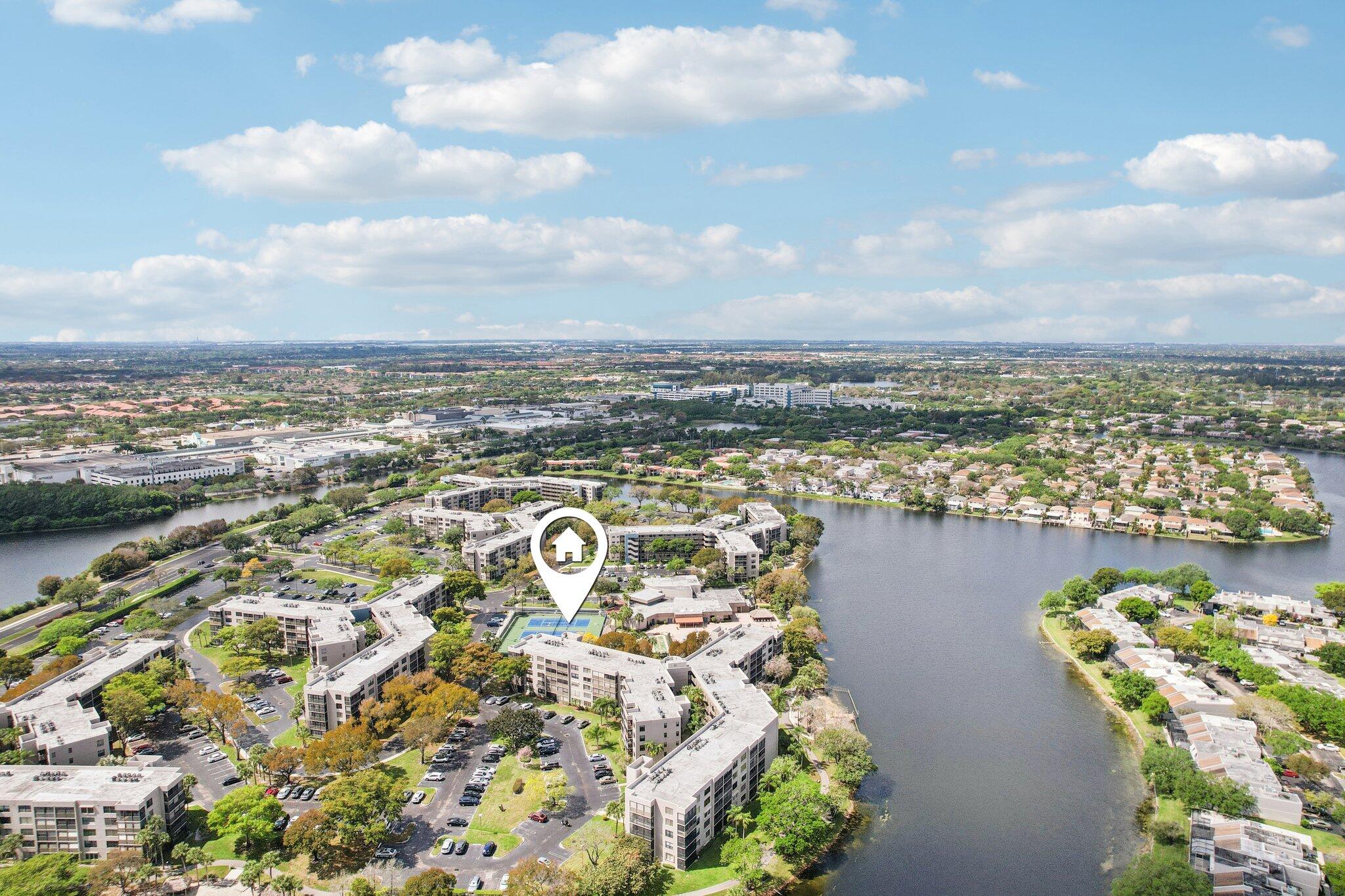 COLONY POINT 4 CONDO - Residential