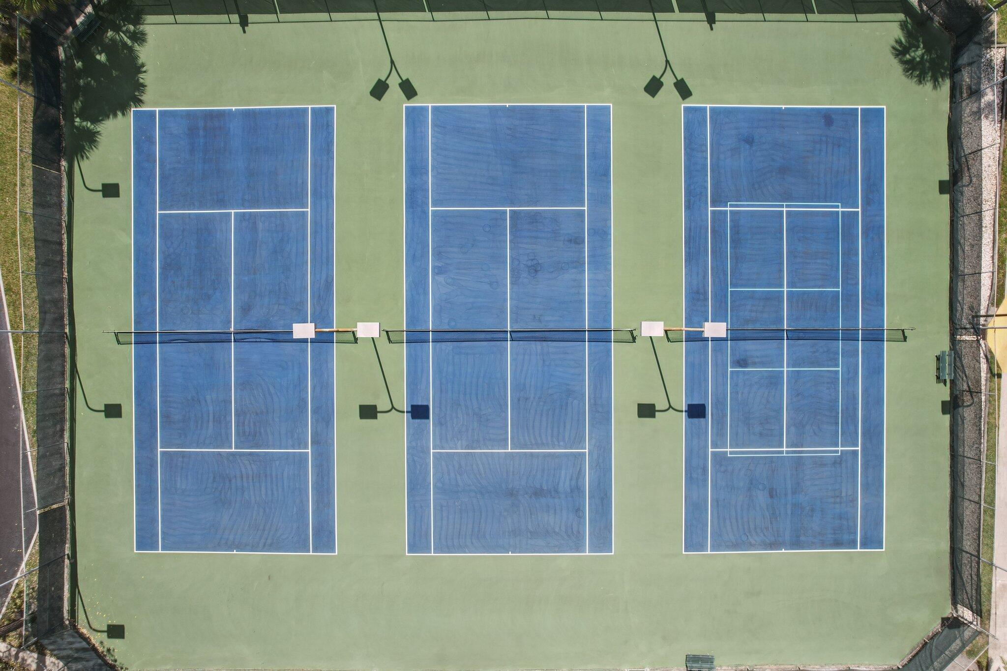 COLONY POINT 4 CONDO - Residential