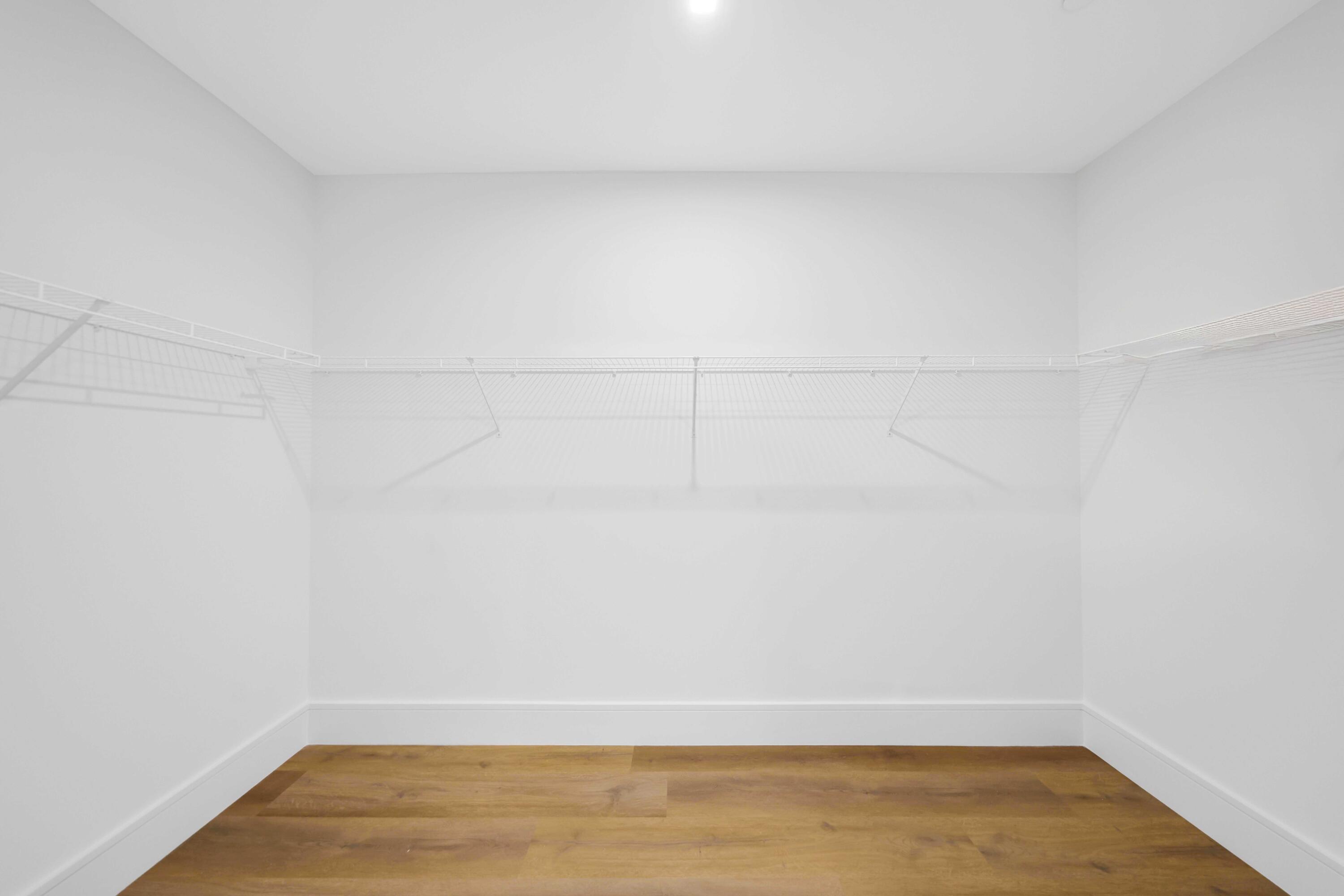 Nautilus 220 Condominium - Residential