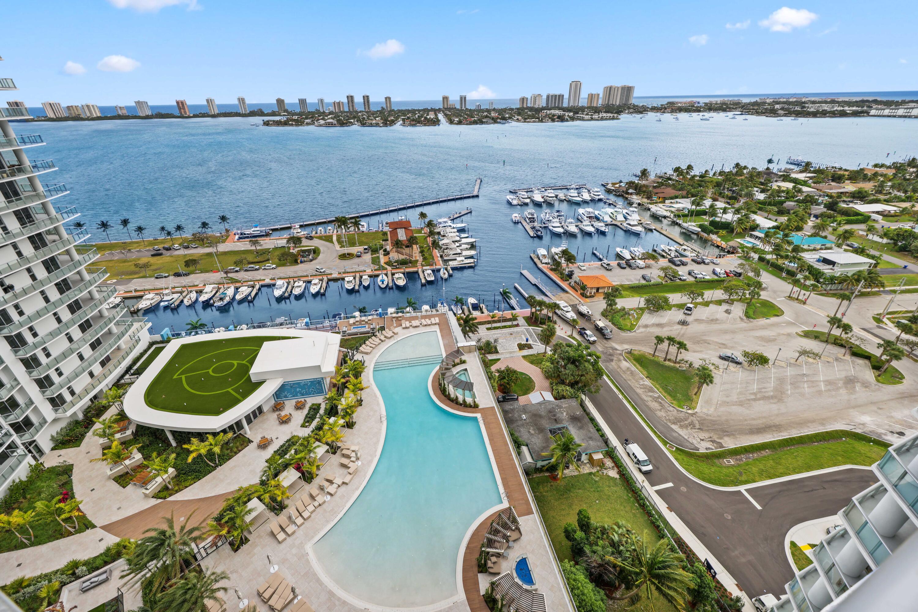 Nautilus 220 Condominium - Residential