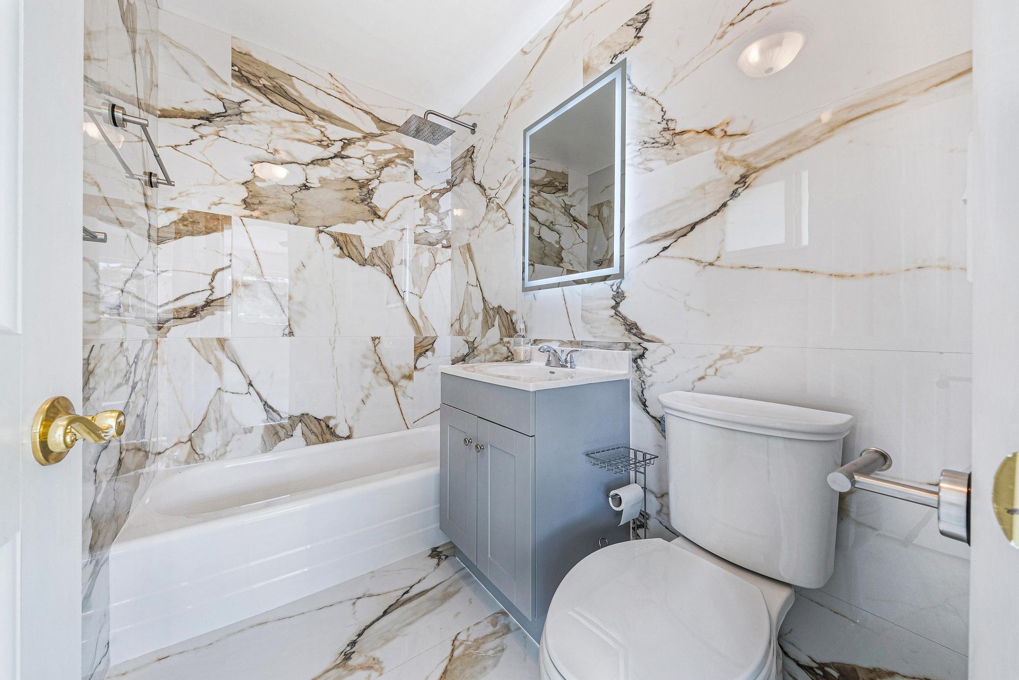 CALIBAN - Residential Lease