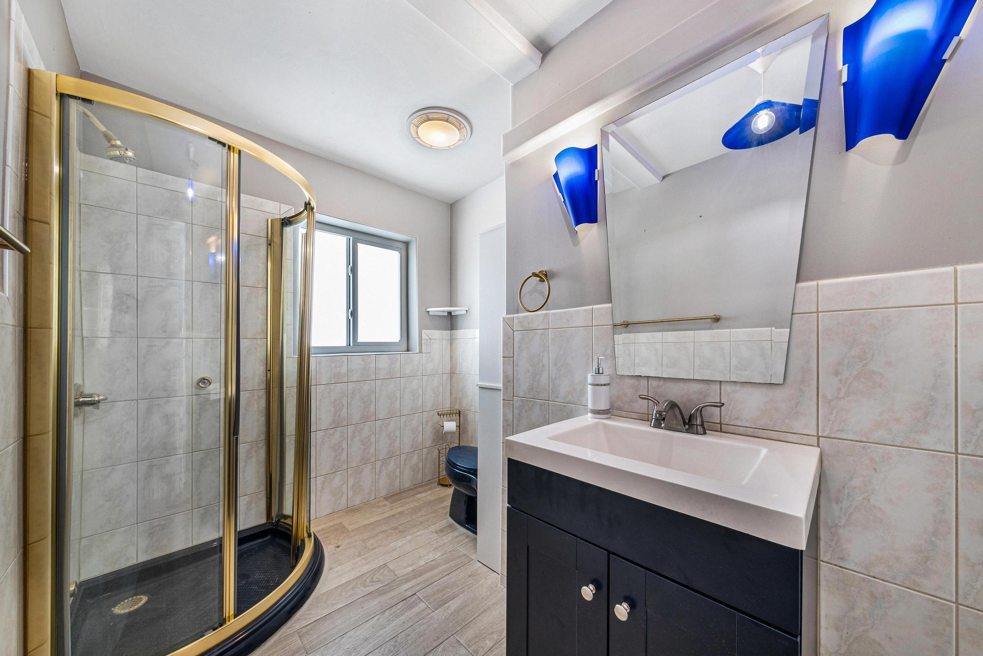 CALIBAN - Residential Lease