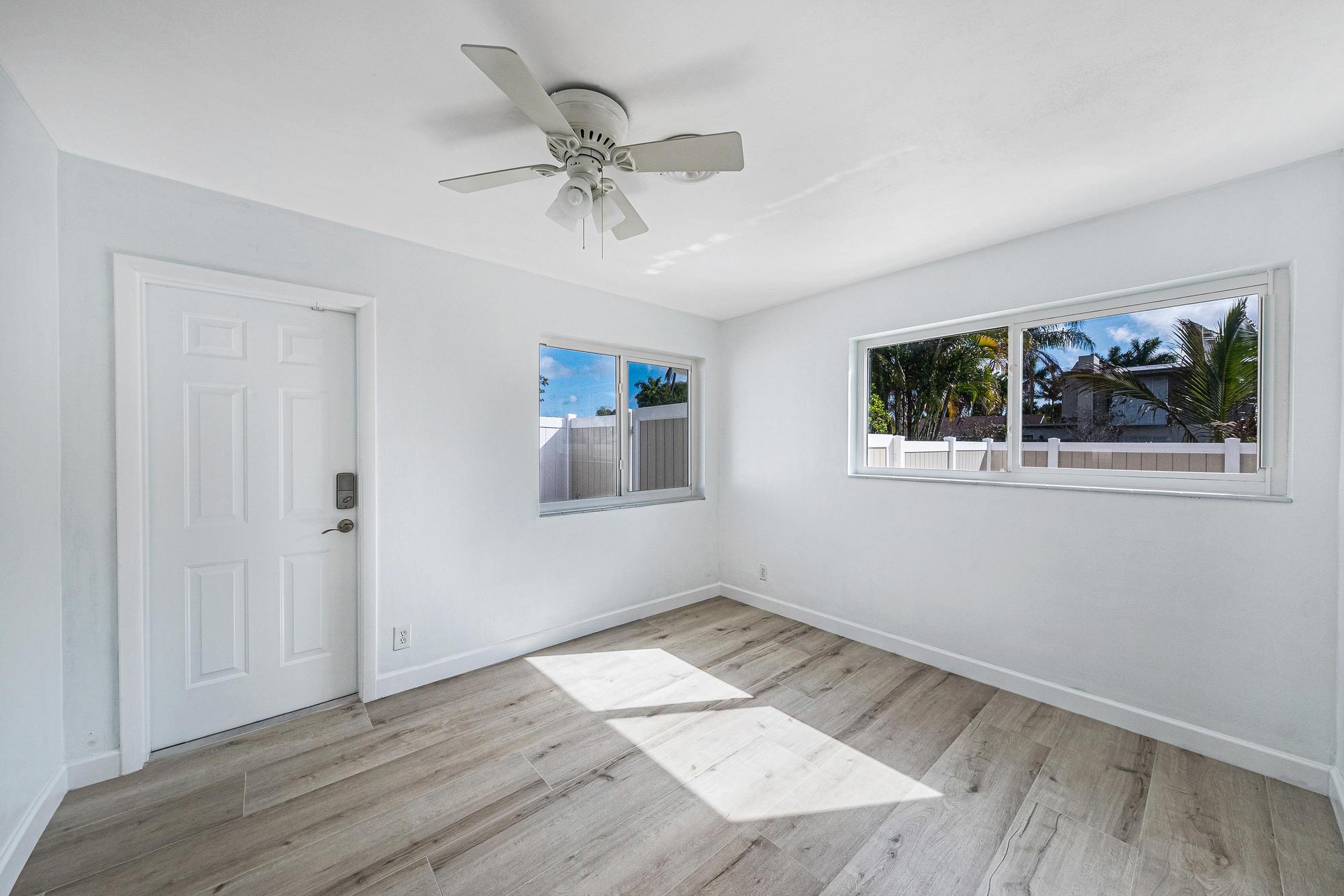 CALIBAN - Residential Lease