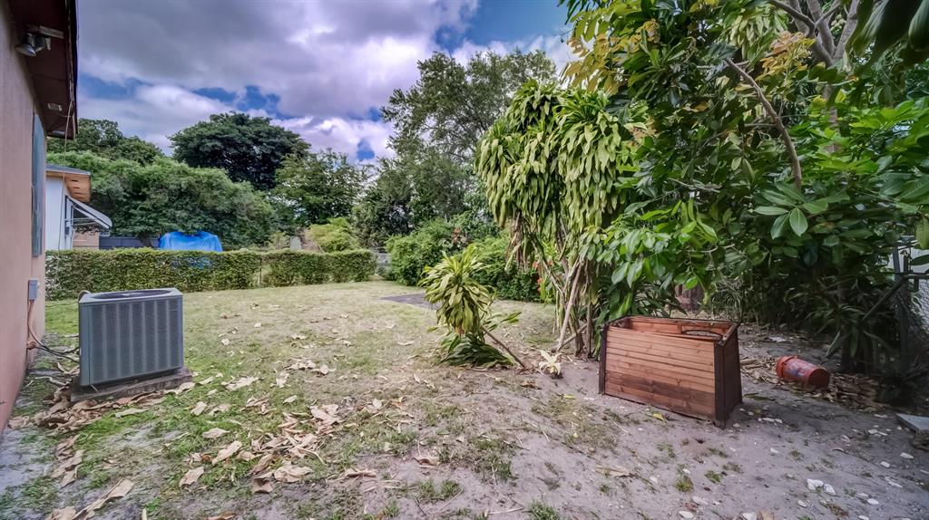 ORCHARD VILLA - Residential