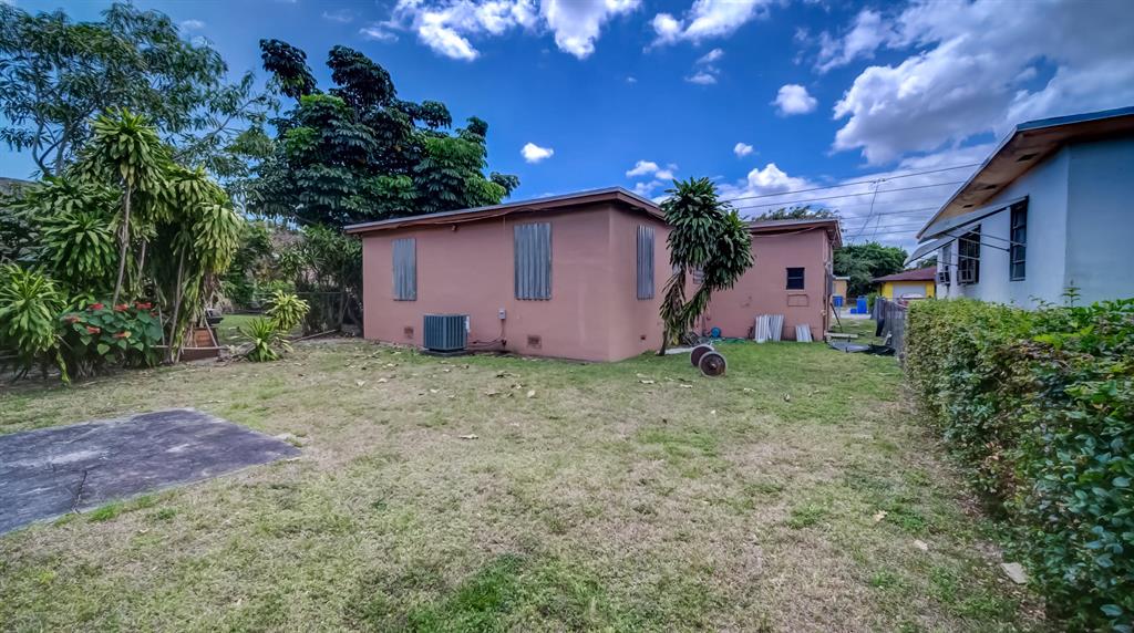 ORCHARD VILLA - Residential