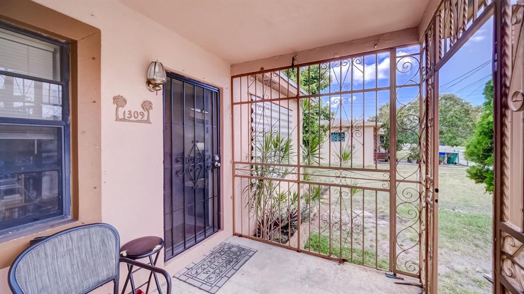 ORCHARD VILLA - Residential