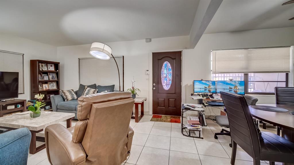 ORCHARD VILLA - Residential