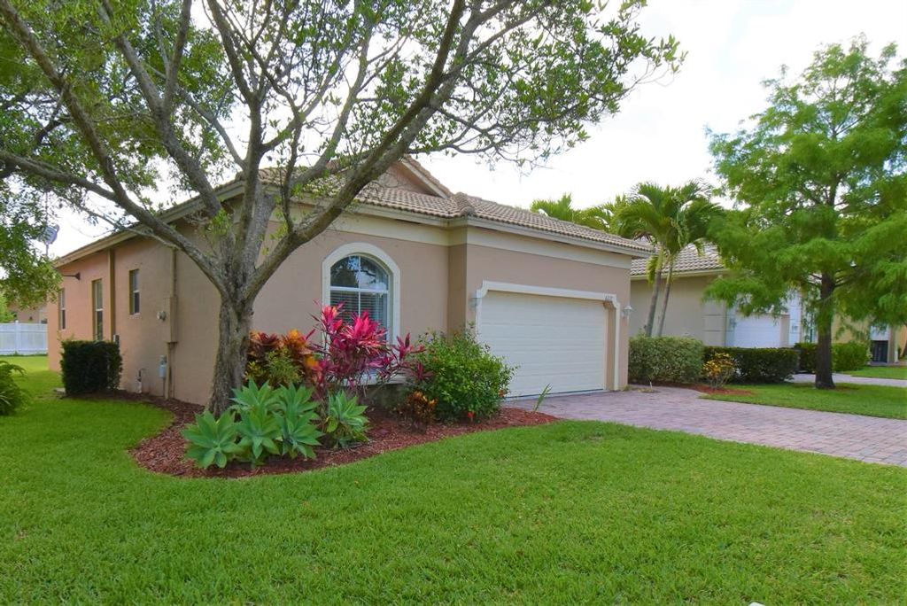 Photo of 6217 Santa Margarito Drive, Fort Pierce, FL 34951 (MLS # R10725604)