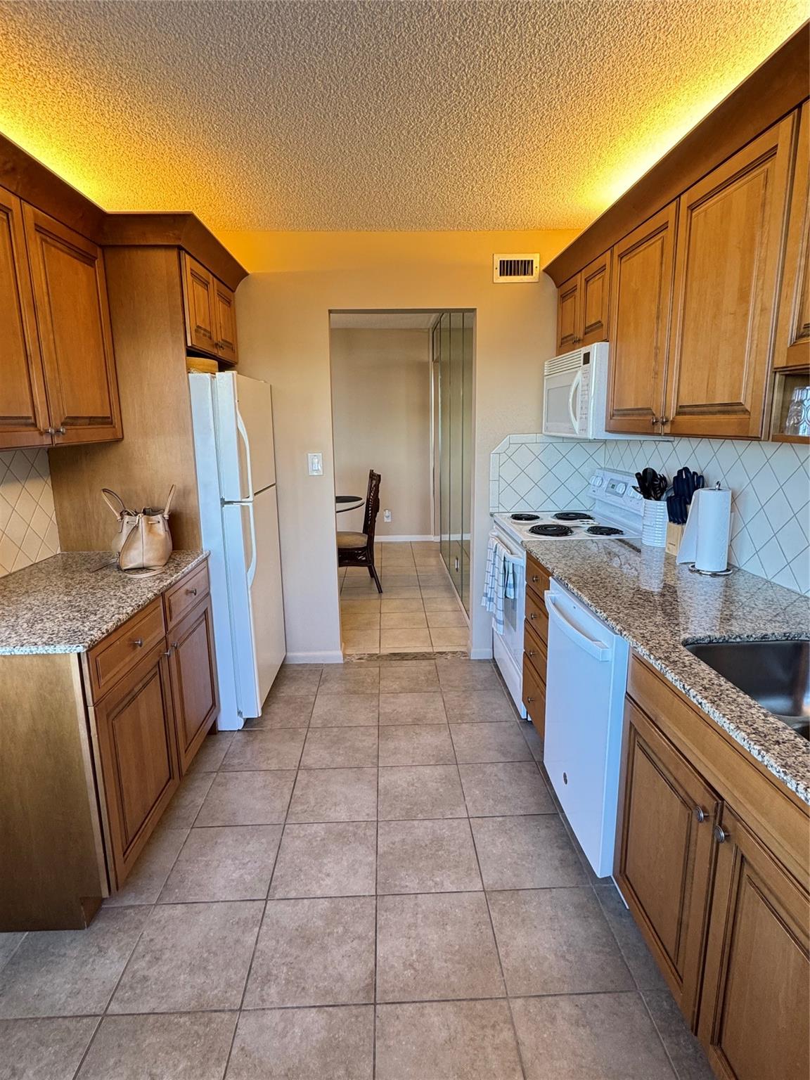 Sea Ranch Lakes North Con - Residential Lease