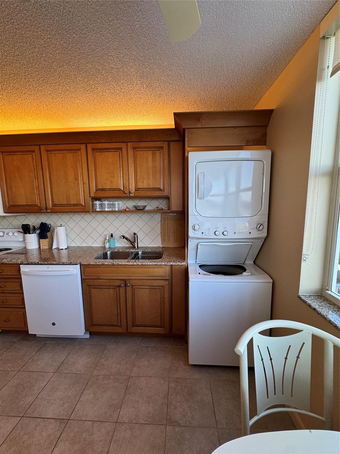 Sea Ranch Lakes North Con - Residential Lease