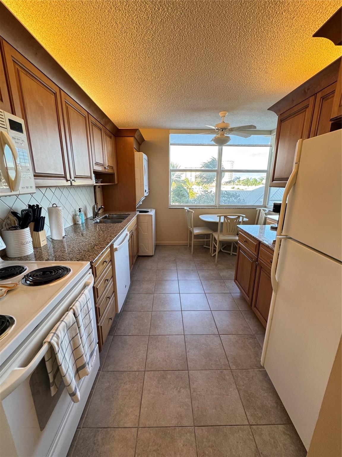 Sea Ranch Lakes North Con - Residential Lease