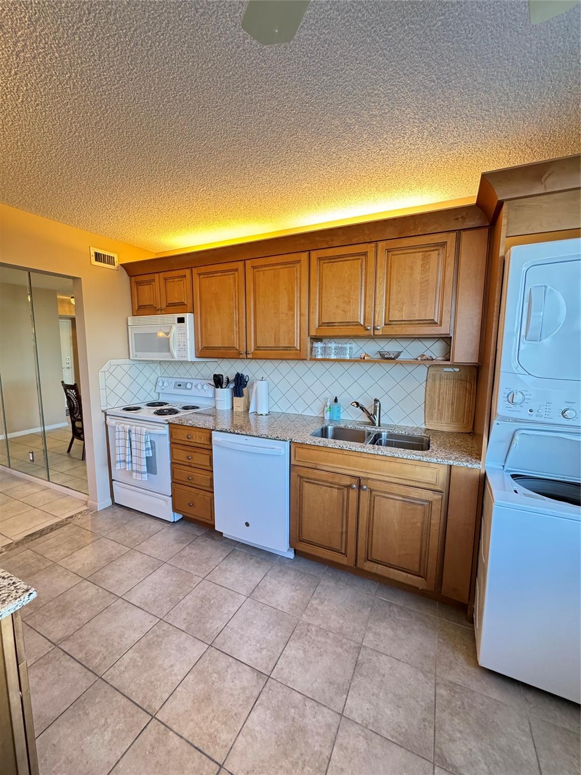 Sea Ranch Lakes North Con - Residential Lease