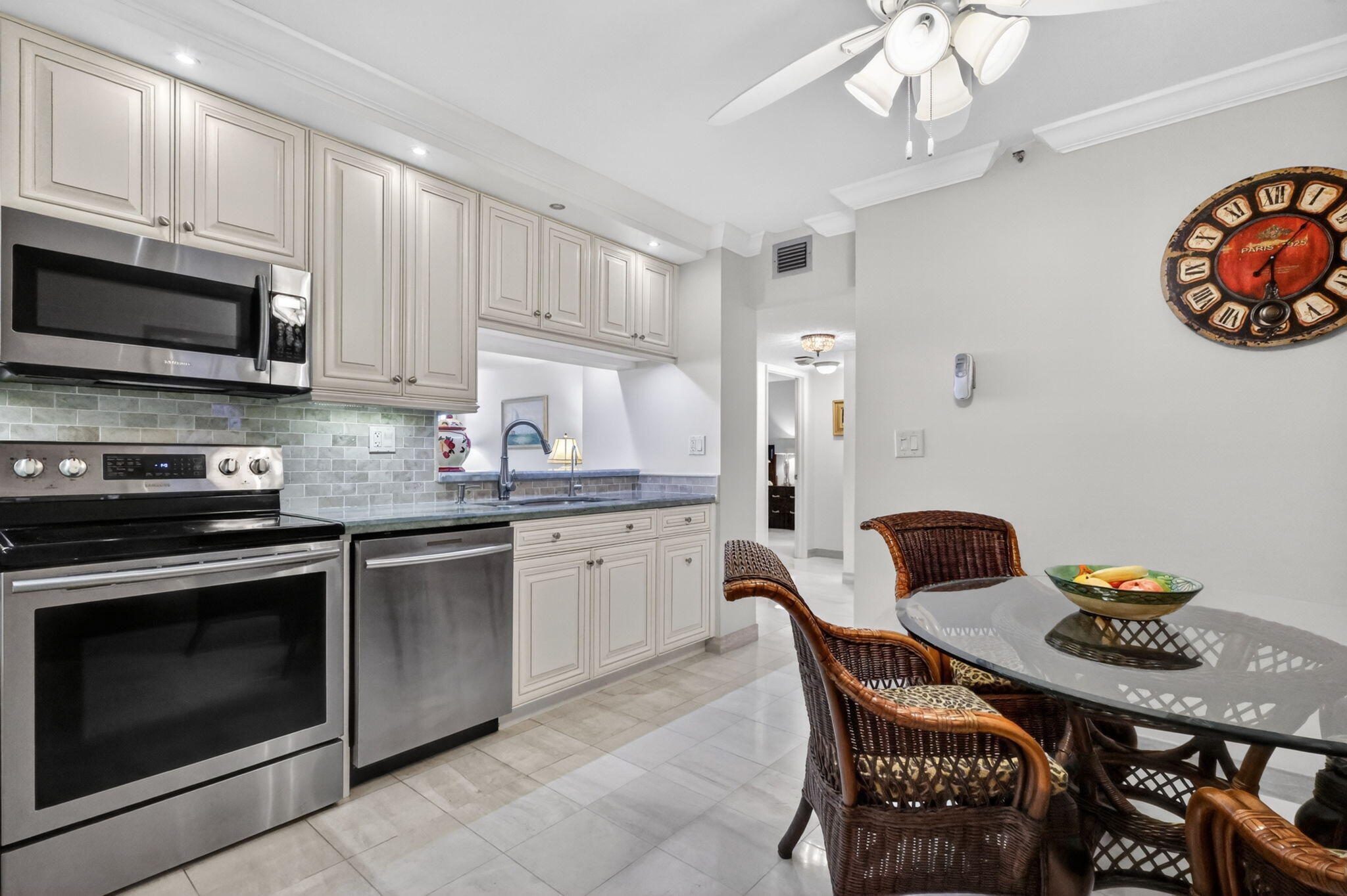 CORONADO AT HIGHLAND BEACH CONDO - Residential Lease
