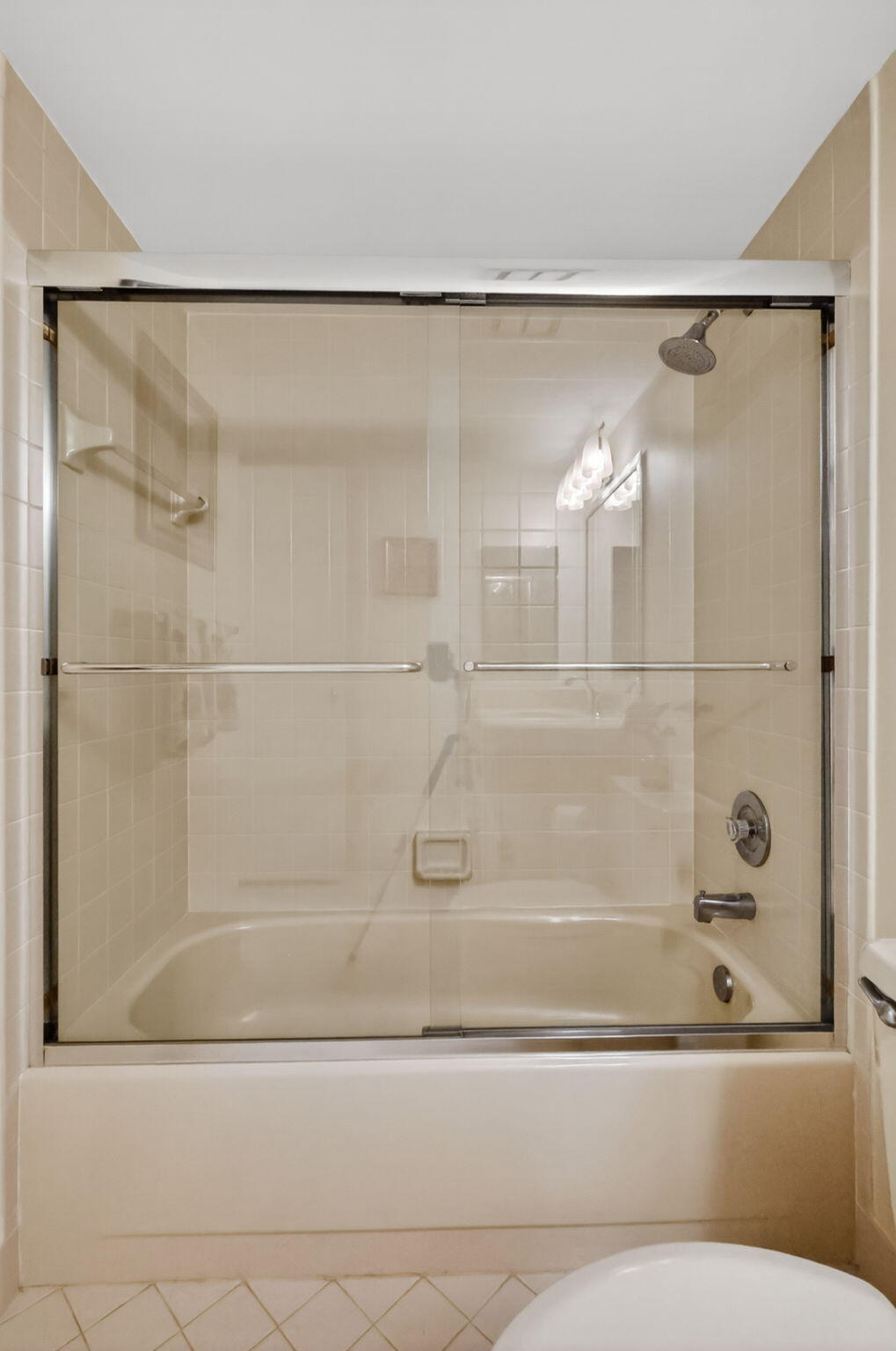 CORONADO AT HIGHLAND BEACH CONDO - Residential Lease