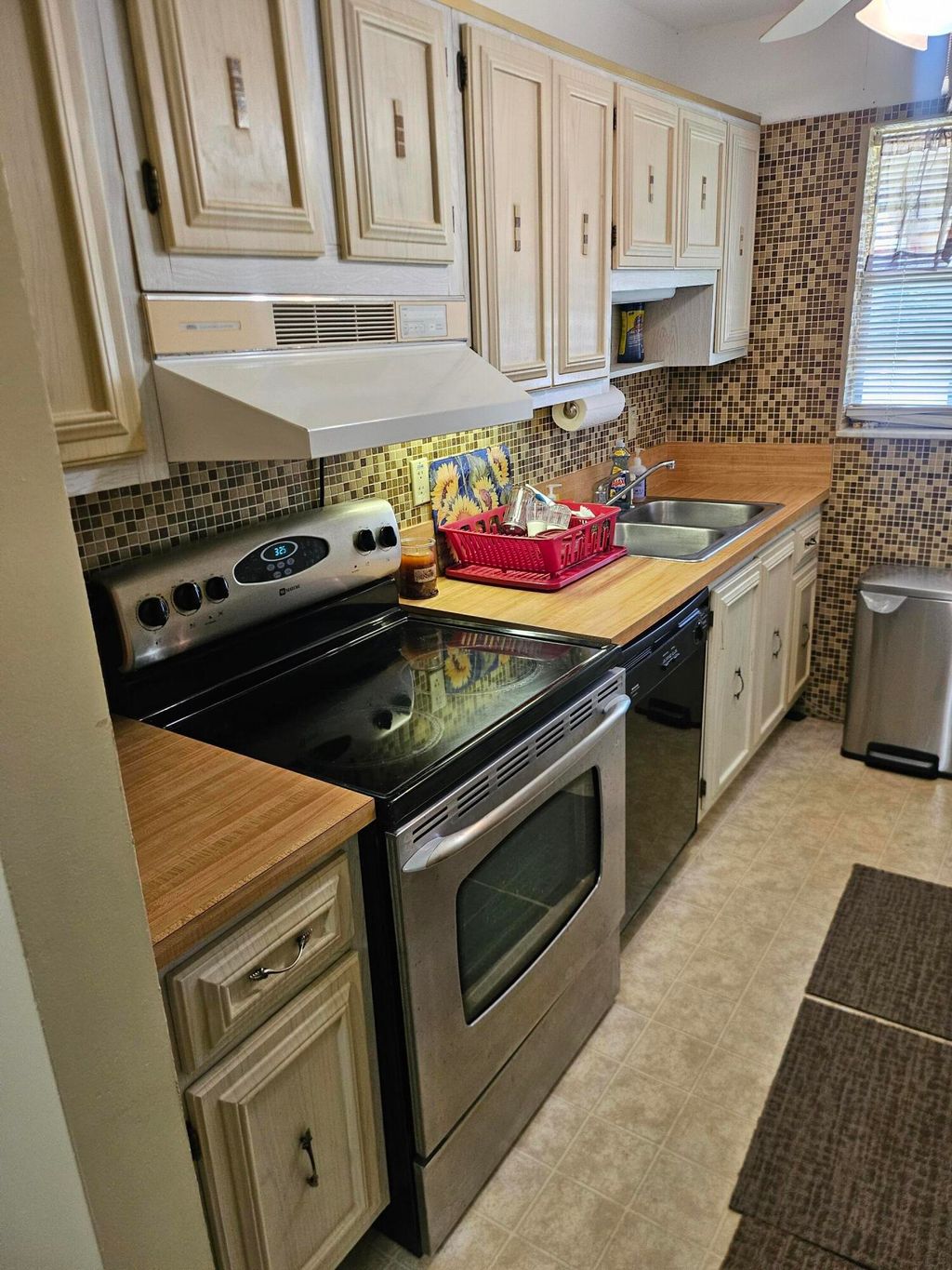 Photo of 422 Sandpiper Drive, Fort Pierce, FL 34982 (MLS # B26017750)