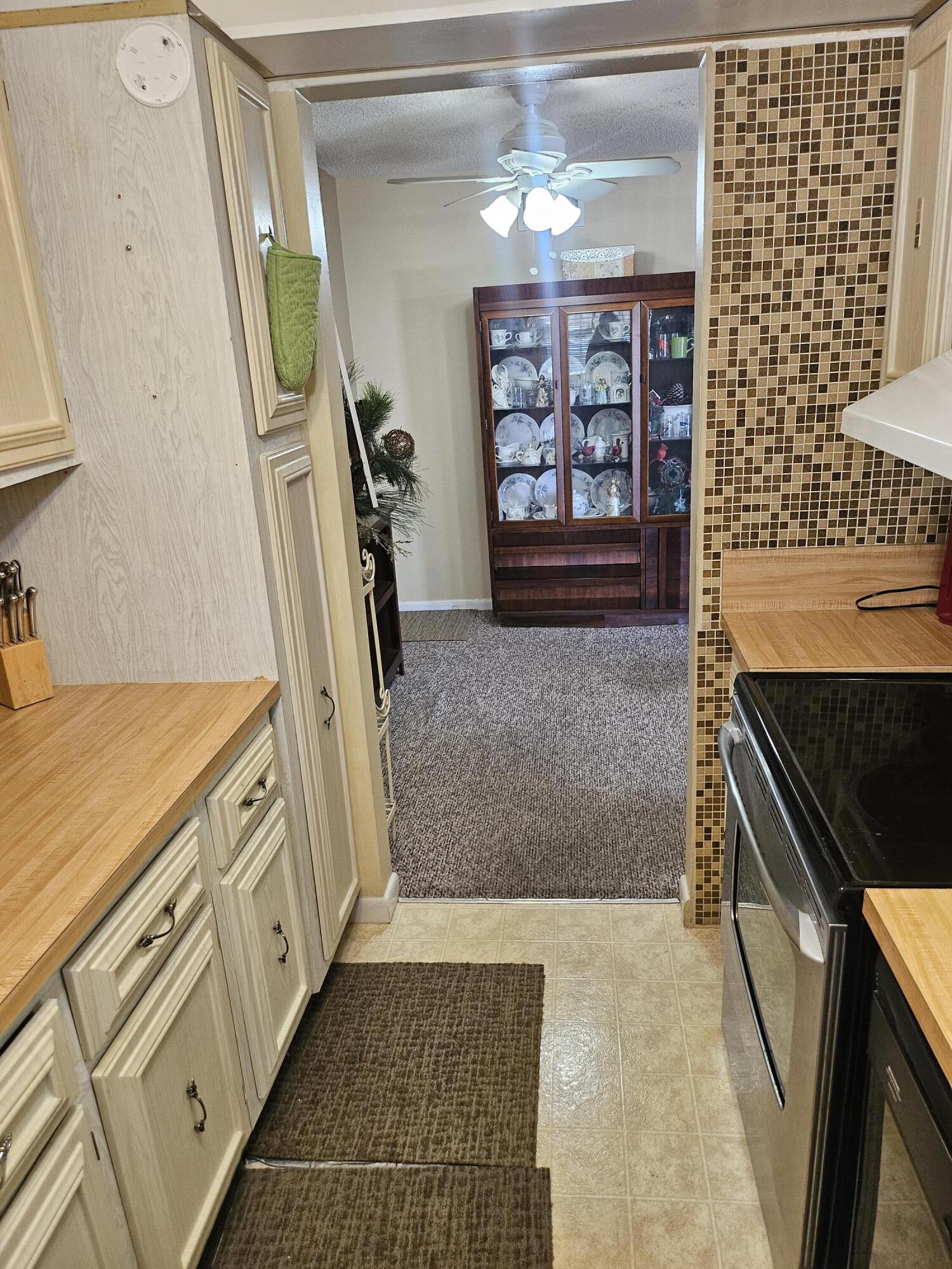 HIGH POINT OF FORT PIERCE CONDOMINIUM SECTION 1 - Residential