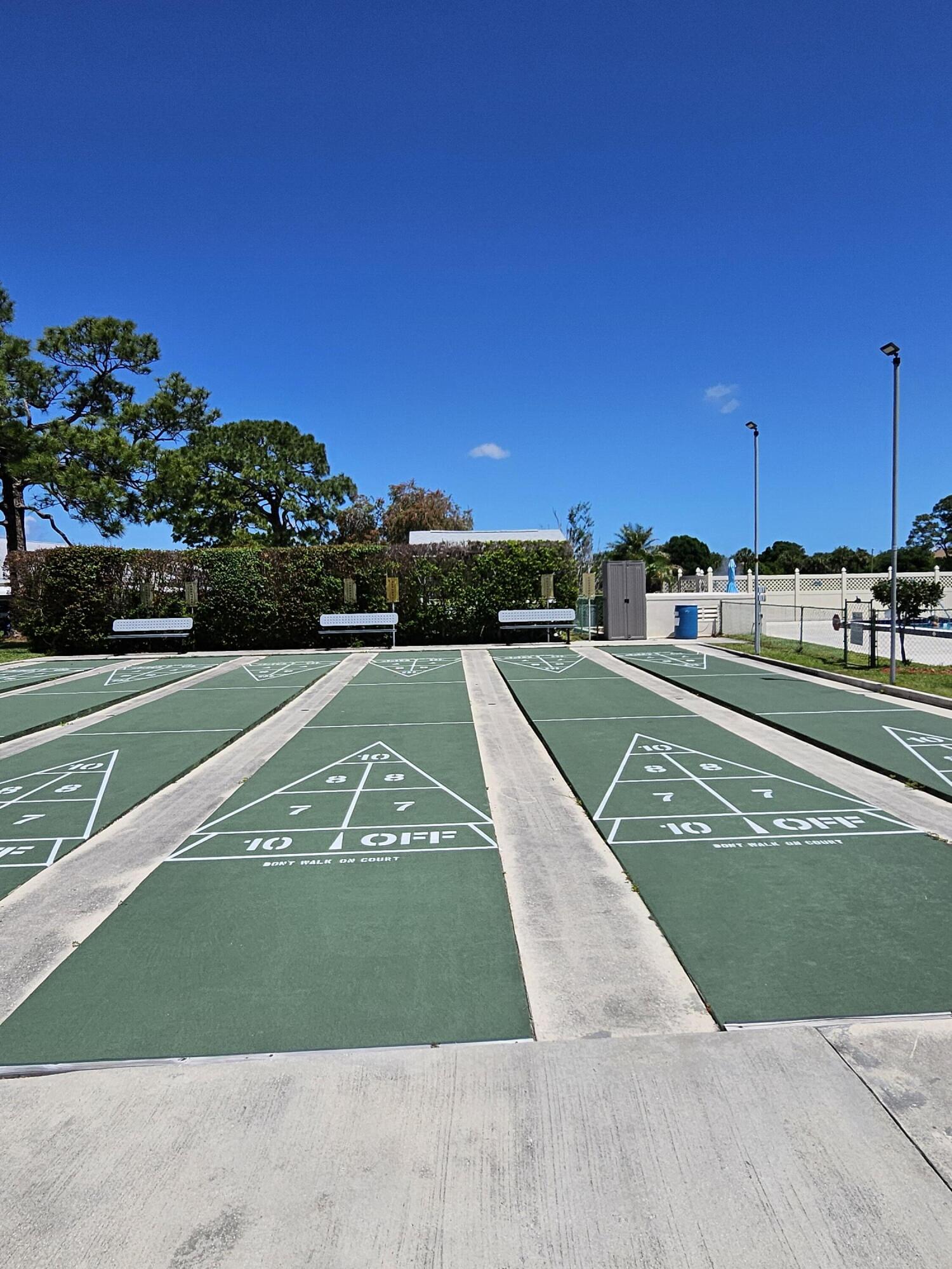 HIGH POINT OF FORT PIERCE CONDOMINIUM SECTION 1 - Residential