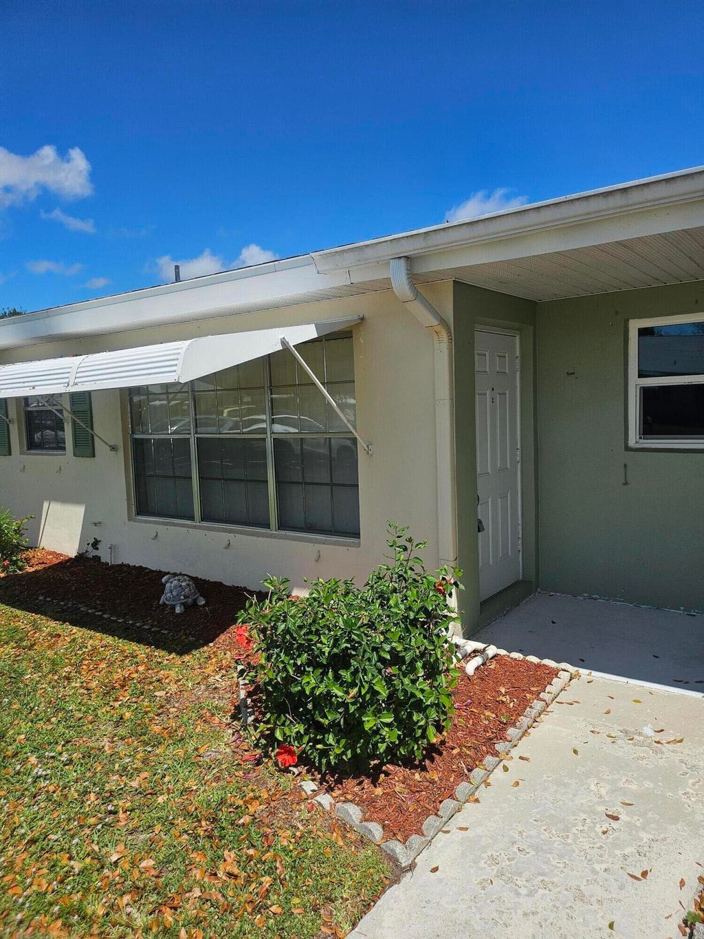Photo of 422 Sandpiper Drive, Fort Pierce, FL 34982 (MLS # B26017750)