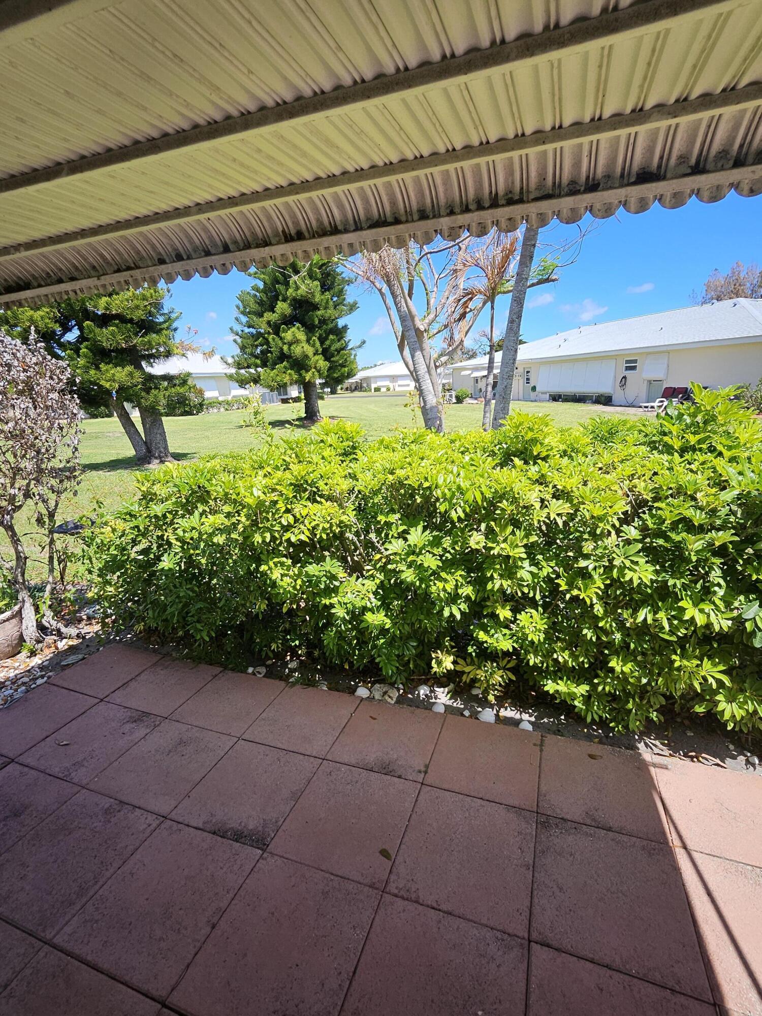 HIGH POINT OF FORT PIERCE CONDOMINIUM SECTION 1 - Residential