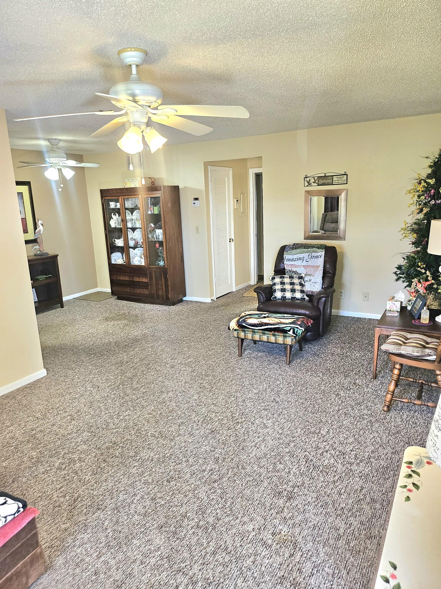 HIGH POINT OF FORT PIERCE CONDOMINIUM SECTION 1 - Residential